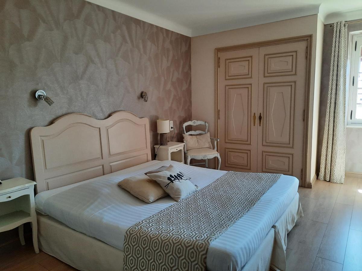 Hotel Les Deux Magots ลาโรช-แบร๋นารด์ ภายนอก รูปภาพ